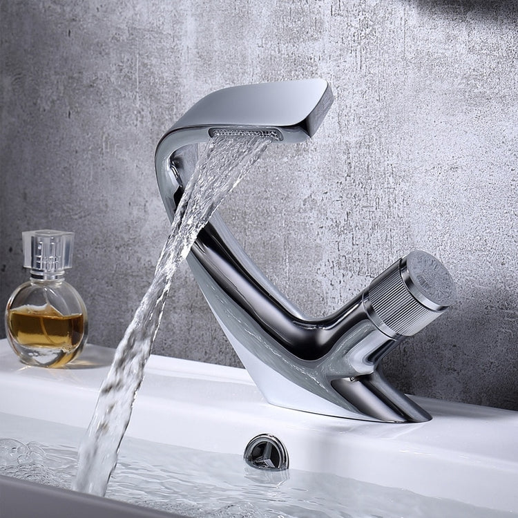 Modern single hole Chrome Bathroom Faucet with curved spout