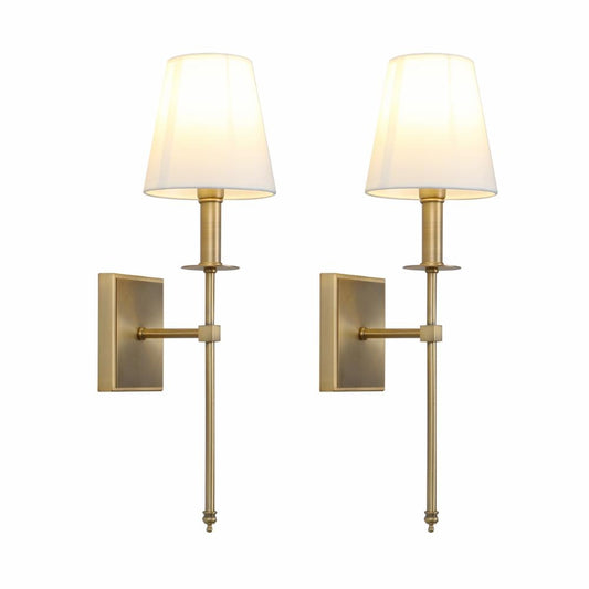 Traditional Wall Sconce with Shade in Antique Gold